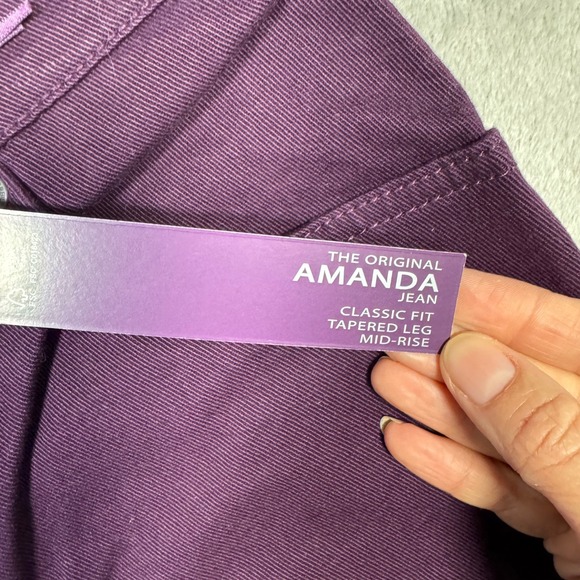 NWT Gloria Vanderbilt Amanda Classic Fit Tapered Leg Mid Rise Jeans Women 4 Plum - Picture 4 of 10